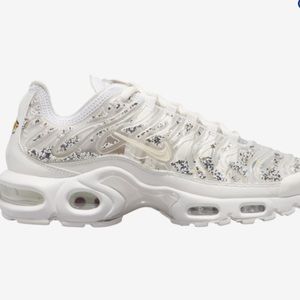 Meet your Posher, Kadee